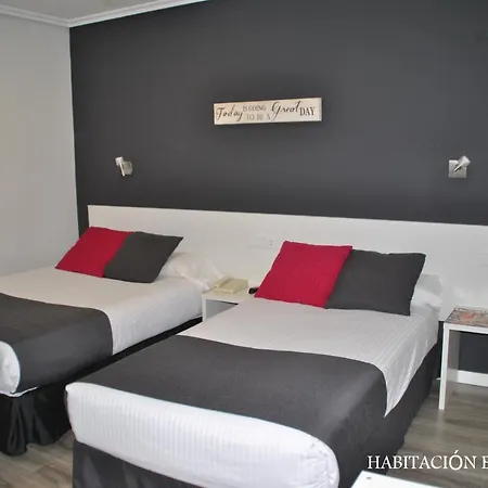 洪克拉酒店 酒店