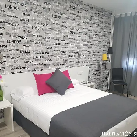 洪克拉酒店 酒店