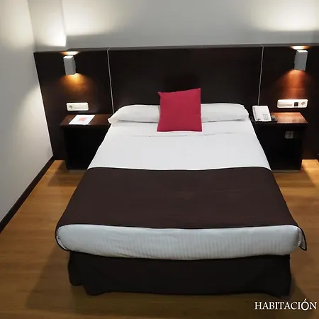 Hotel Junquera 3*