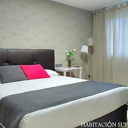 Junquera Otel 3*