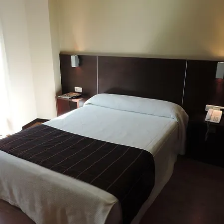 洪克拉酒店 酒店