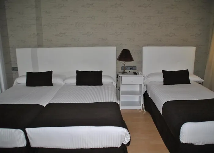 Otel Junquera 3*